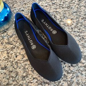 Rothy’s Black Rounder Toe Ballet flats 9 EUC!